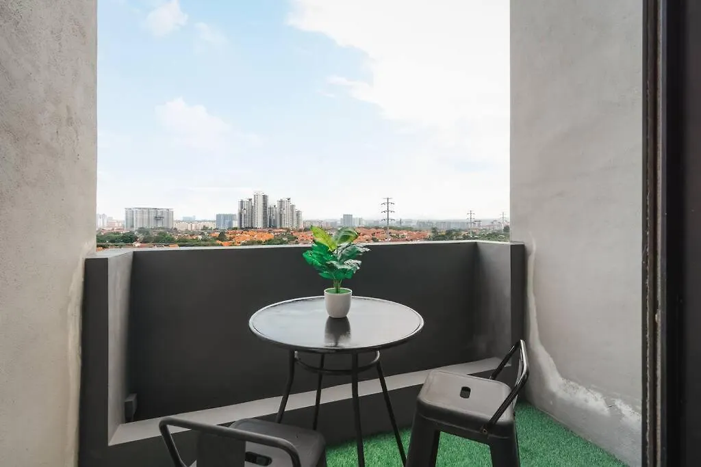 Apartment Lumi Tropicana Golf Course View Petaling Jaya