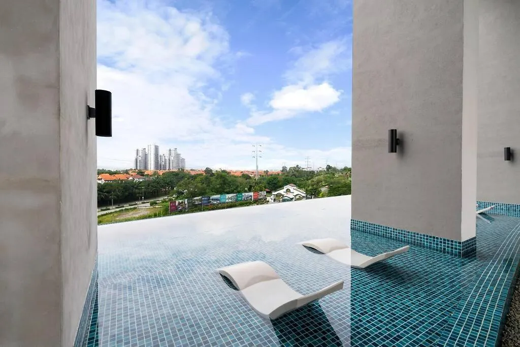 Lumi Tropicana Golf Course View Petaling Jaya
